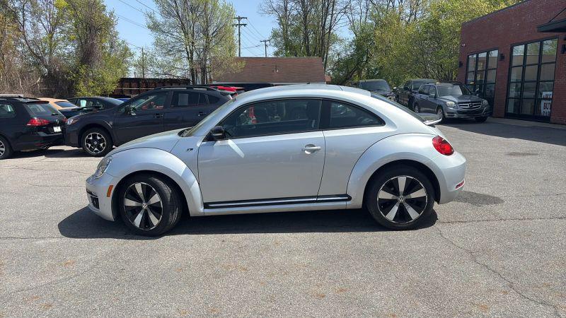 2014 Volkswagen Beetle 2.0T R-Line
