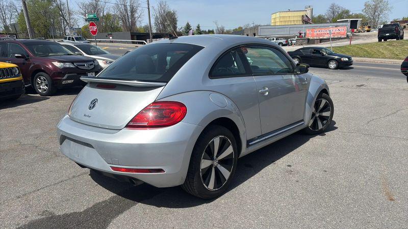 2014 Volkswagen Beetle 2.0T R-Line