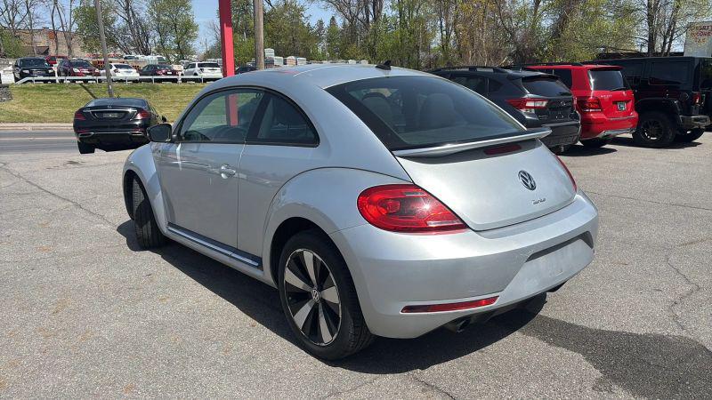 2014 Volkswagen Beetle 2.0T R-Line