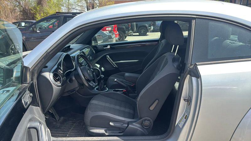 2014 Volkswagen Beetle 2.0T R-Line