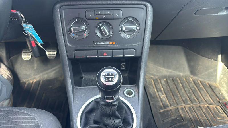2014 Volkswagen Beetle 2.0T R-Line