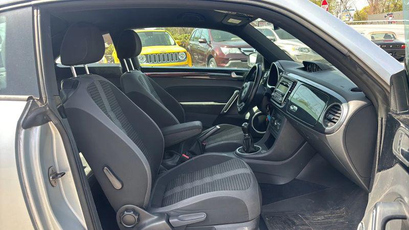 2014 Volkswagen Beetle 2.0T R-Line