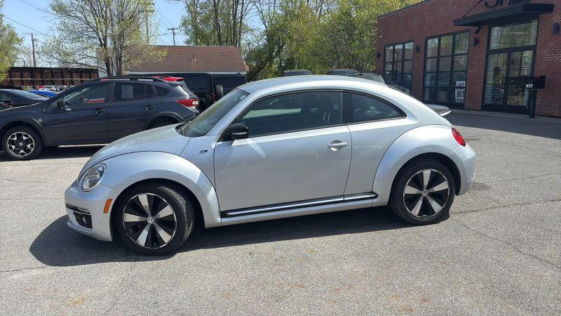 2014 Volkswagen Beetle 2.0T R-Line
