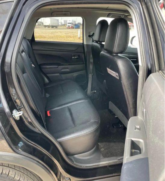 2017 Mitsubishi Outlander Sport 2.4 SEL