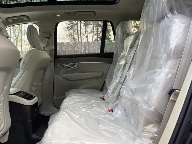 2026 Volvo XC90 Plug-In Hybrid Ultra, T8 AWD, Electric/Gasoline, Bright, 7 Seats