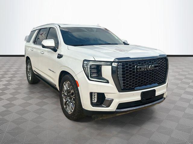 2024 GMC Yukon Denali Ultimate's photo