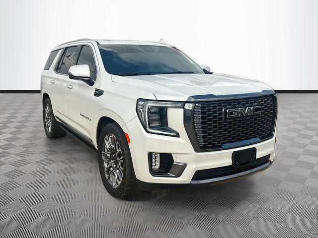 2024 GMC Yukon Denali Ultimate's photo