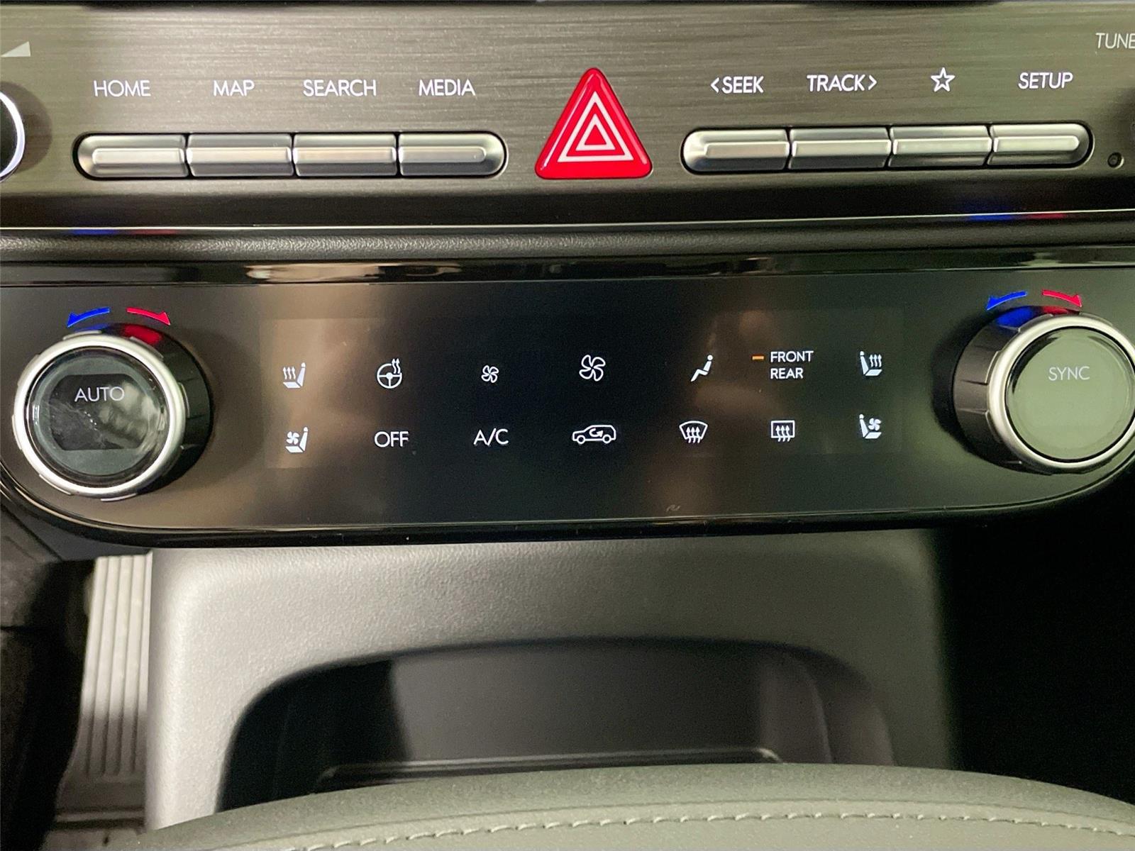 2026 Hyundai Palisade SEL Premium - Photo 18