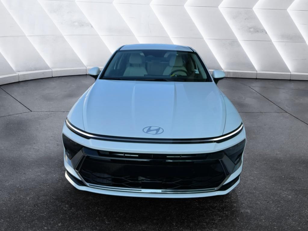 2026 Hyundai Sonata SEL AWD's photo