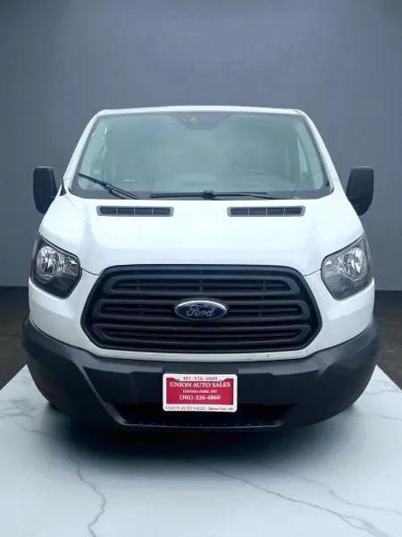 2018 Ford Transit w/Sliding Side Door w/RWB
