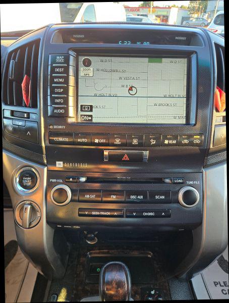 2008 Toyota Land Cruiser V8