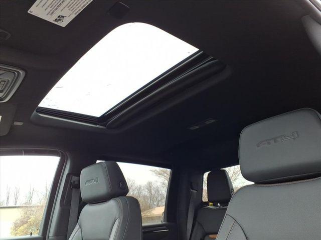 2026 GMC Sierra 2500HD Crew Cab, Standard Bed, AT4, 4WD
