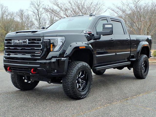2026 GMC Sierra 2500HD Crew Cab, Standard Bed, AT4, 4WD
