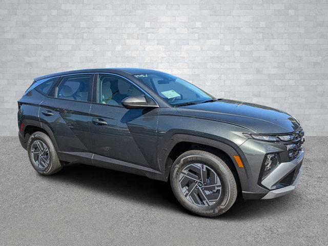 2026 Hyundai Tucson Hybrid Blue SE