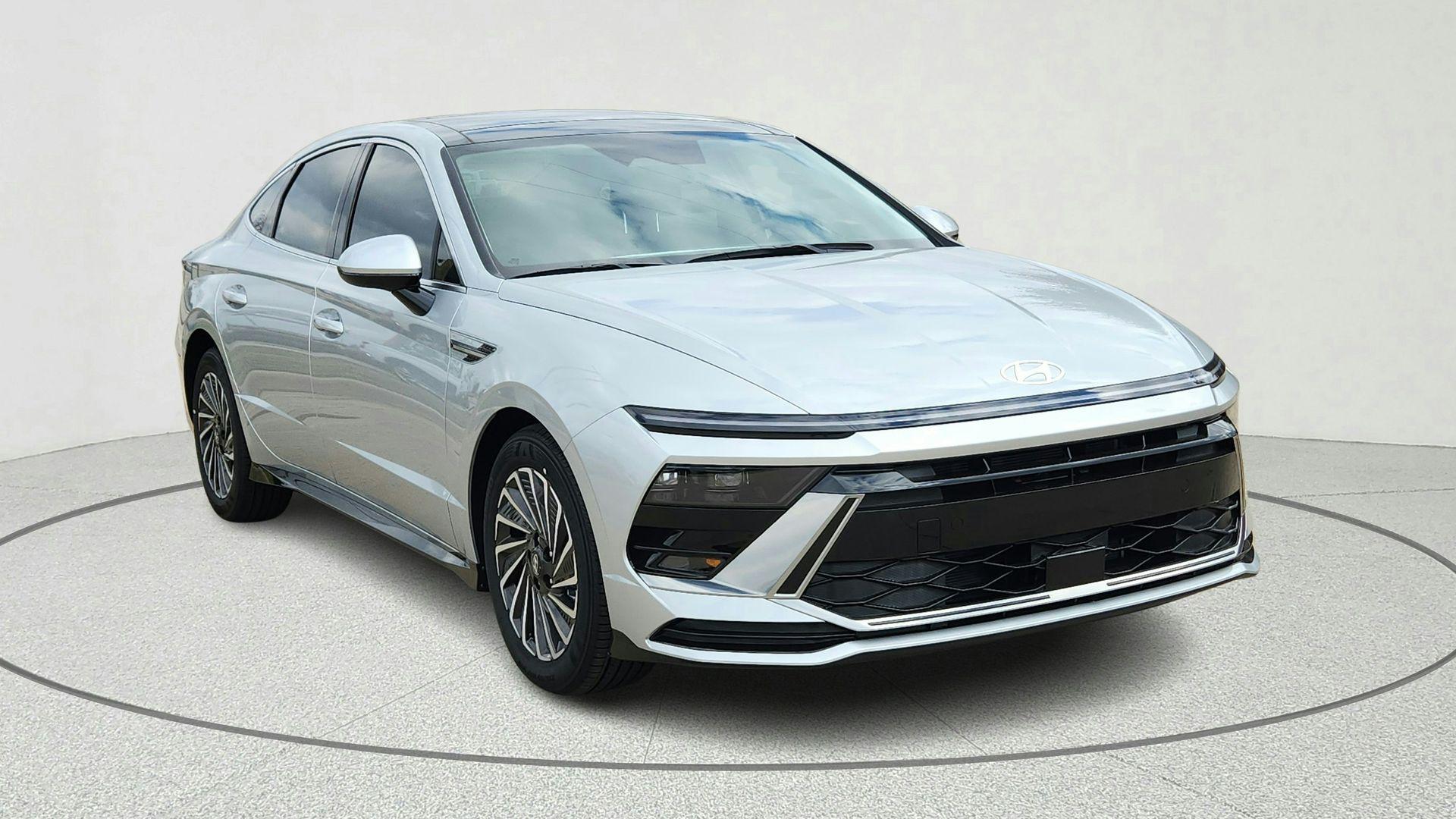 2026 Hyundai Sonata Hybrid SEL