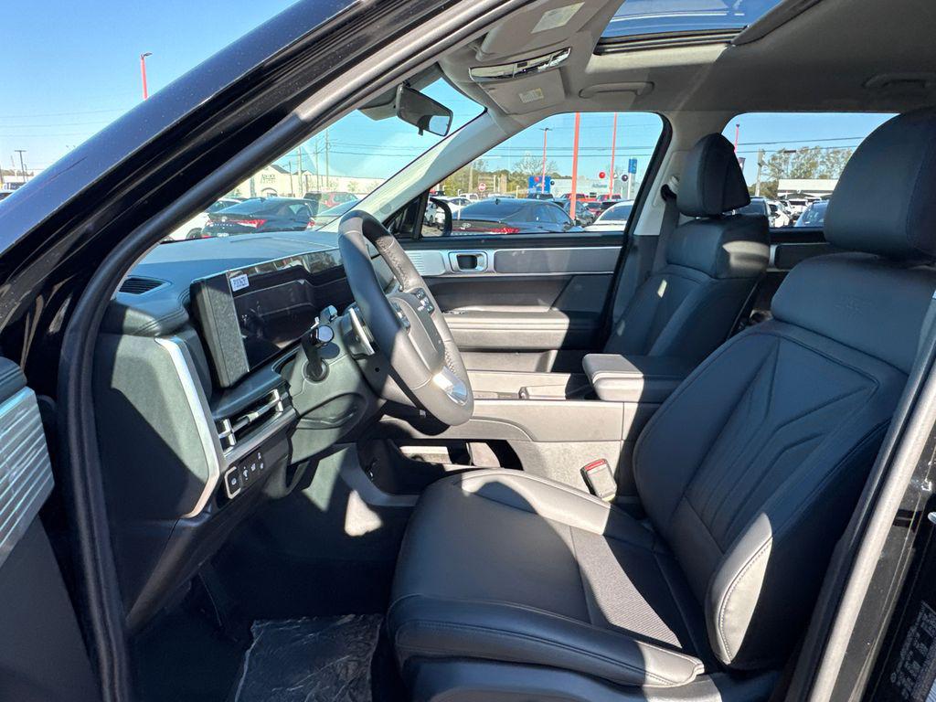 New 2026 Black HYUNDAI XRT AWD image 10