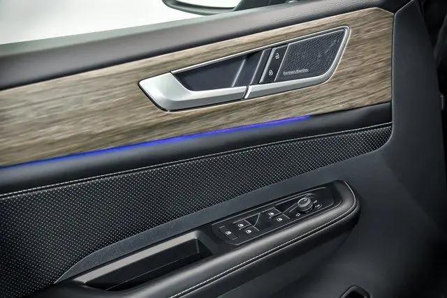2026 Volkswagen Atlas SEL Premium R-Line