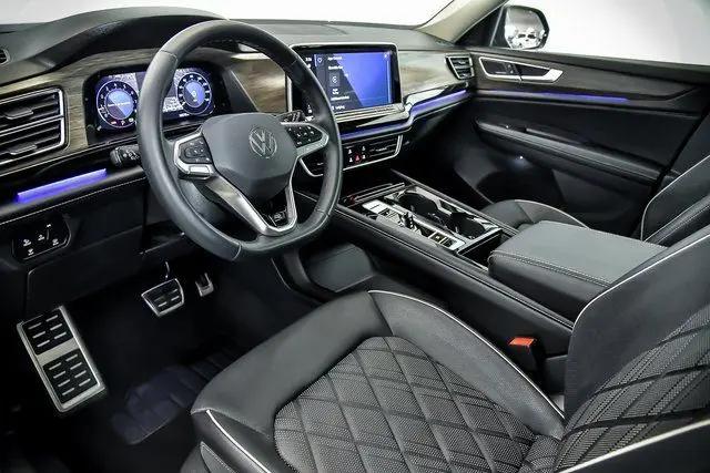 2026 Volkswagen Atlas SEL Premium R-Line