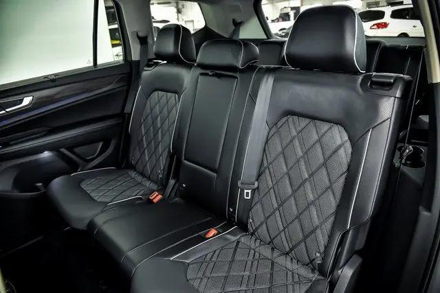 2026 Volkswagen Atlas SEL Premium R-Line