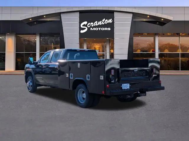 2025 GMC Sierra 3500HD Pro