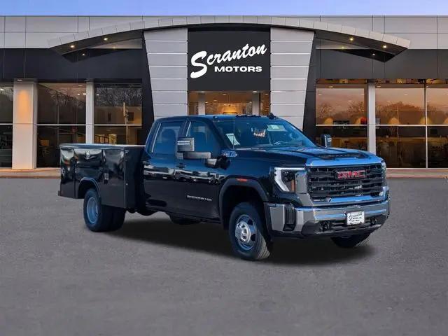2025 GMC Sierra 3500HD Pro
