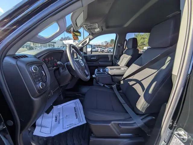 2025 GMC Sierra 3500HD Pro
