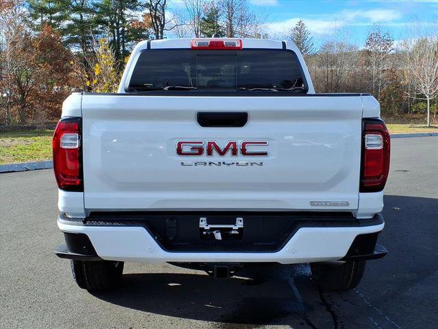 2026 GMC Canyon Elevation, 4WD