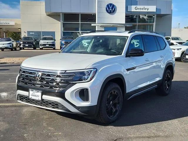 2026 Volkswagen Atlas Peak Edition