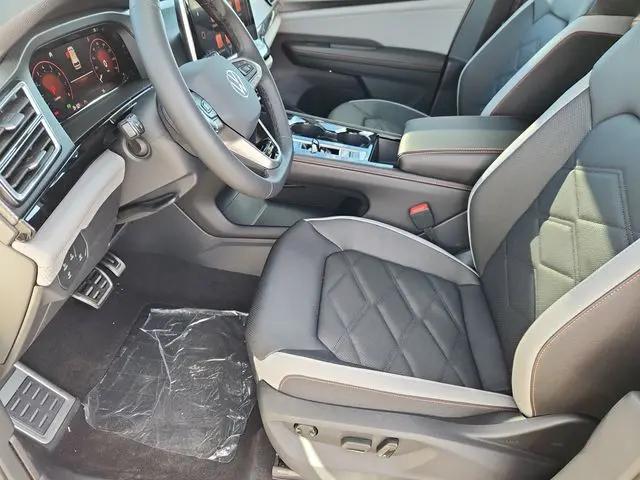 2026 Volkswagen Atlas Peak Edition