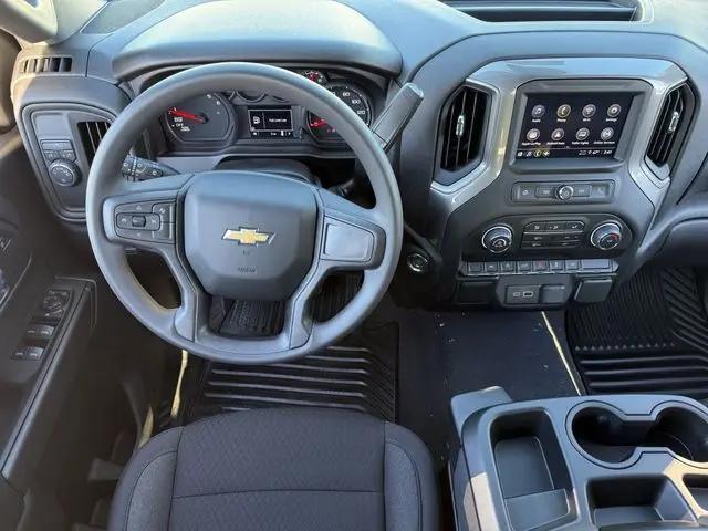 2026 Chevrolet Silverado 1500 2WD Crew Cab Short Bed Custom