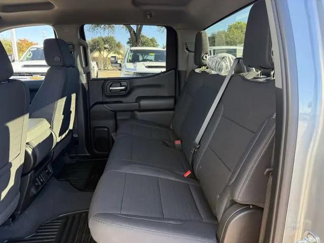 2026 Chevrolet Silverado 1500 2WD Crew Cab Short Bed Custom
