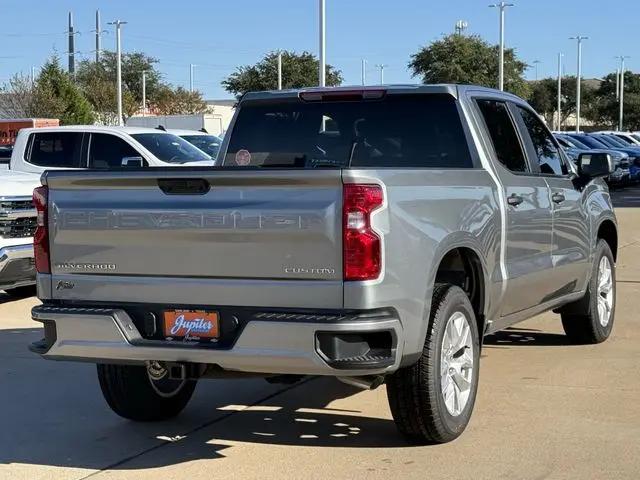 2026 Chevrolet Silverado 1500 2WD Crew Cab Short Bed Custom