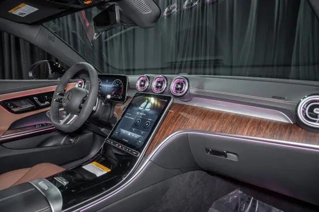 2026 Mercedes-Benz E-CLASS E 300 CLE 300