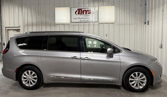 2019 Chrysler Pacifica Touring L 2019 Chrysler Pacifica Touring L