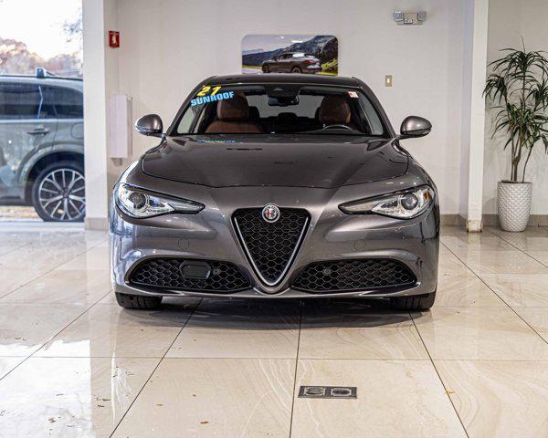 2021 Alfa Romeo Giulia Ti AWD 2021 Alfa Romeo Giulia Ti AWD