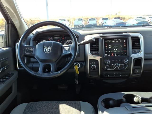 2018 RAM 2500 Big Horn Crew Cab 4x4 64 Box 2018 RAM 2500 Big Horn Crew Cab 4x4 64 Box