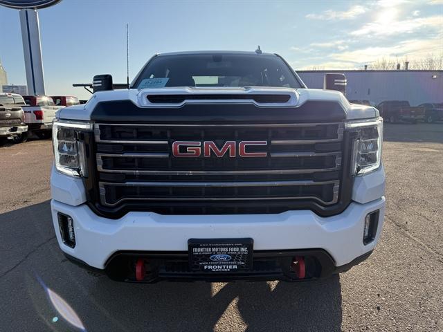2022 GMC Sierra 2500HD 4WD Crew Cab Standard Bed AT4