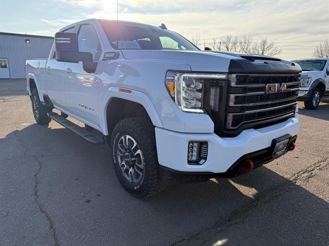 2022 GMC Sierra 2500HD 4WD Crew Cab Standard Bed AT4