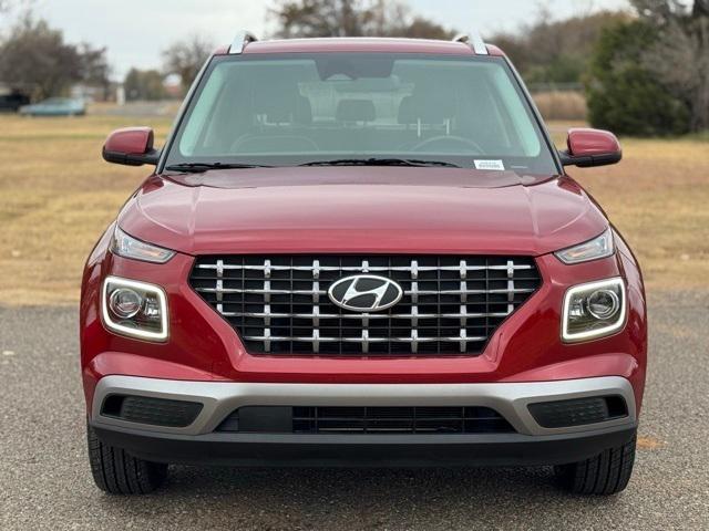 2024 Hyundai Venue Limited 2024 Hyundai Venue Limited