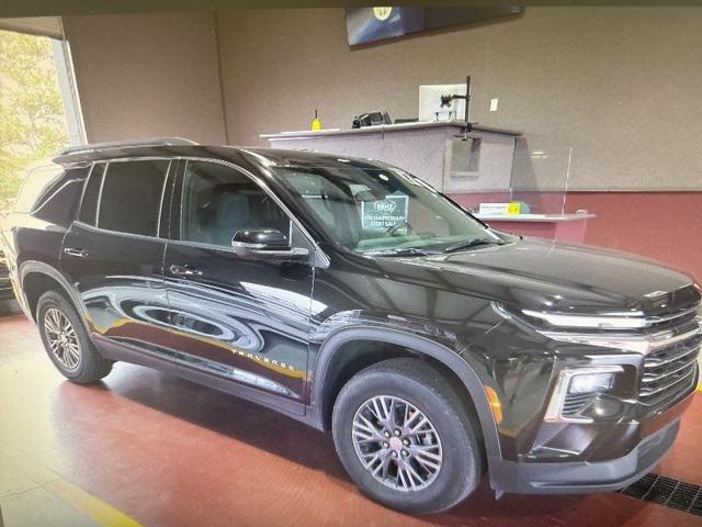 2025 Chevrolet Traverse FWD LT 2025 Chevrolet Traverse FWD LT