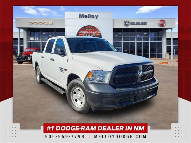 2024 RAM 1500 Classic Tradesman Crew Cab 4x2 57 Box 2024 RAM 1500 Classic Tradesman Crew Cab 4x2 57 Box