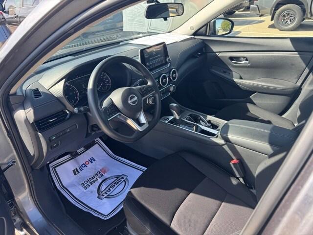 2024 Nissan Sentra SV Xtronic CVT