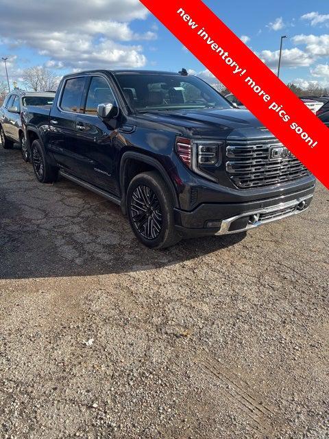 2022 GMC Sierra 1500 4WD Crew Cab Short Box Denali Ultimate 2022 GMC Sierra 1500 4WD Crew Cab Short Box Denali Ultimate