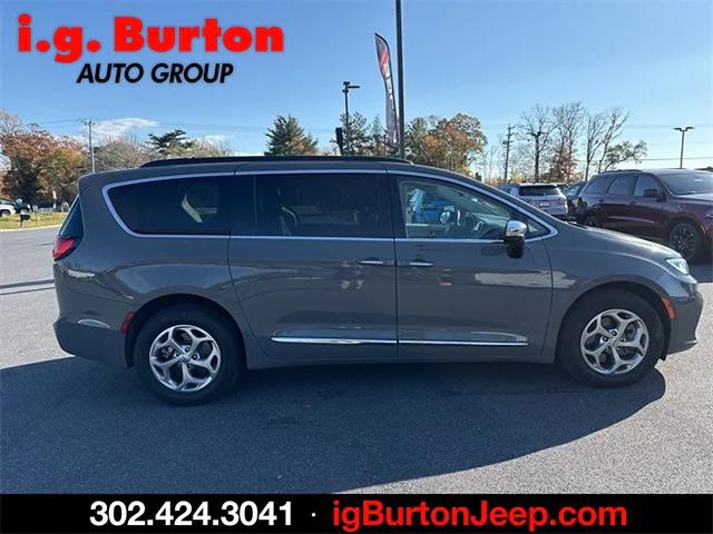 2023 Chrysler Pacifica Limited AWD 2023 Chrysler Pacifica Limited AWD