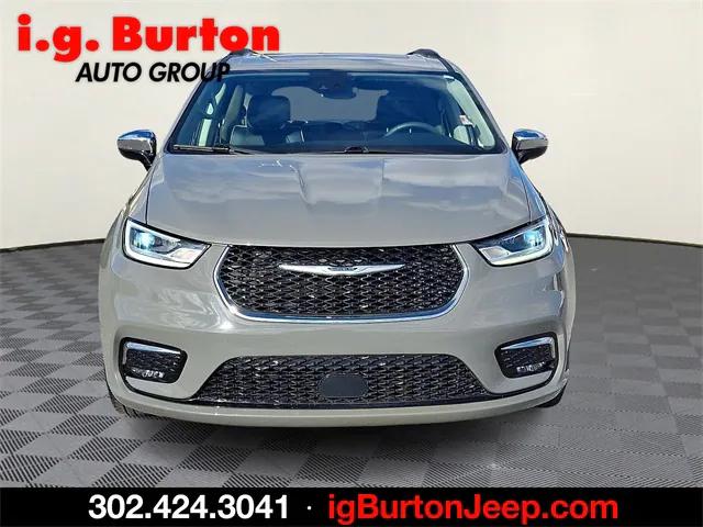 2023 Chrysler Pacifica Limited AWD