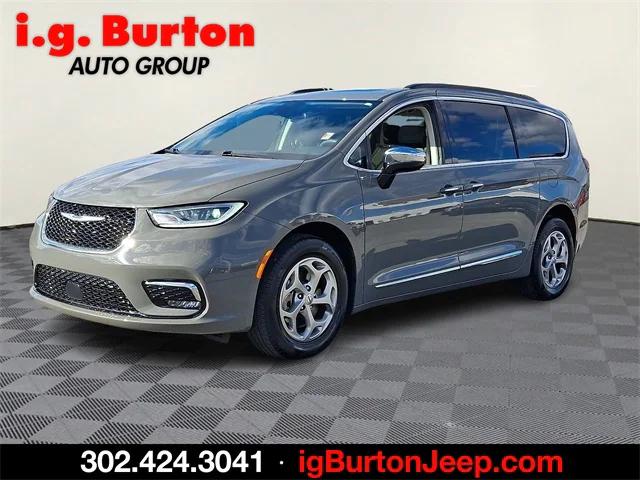 2023 Chrysler Pacifica Limited AWD