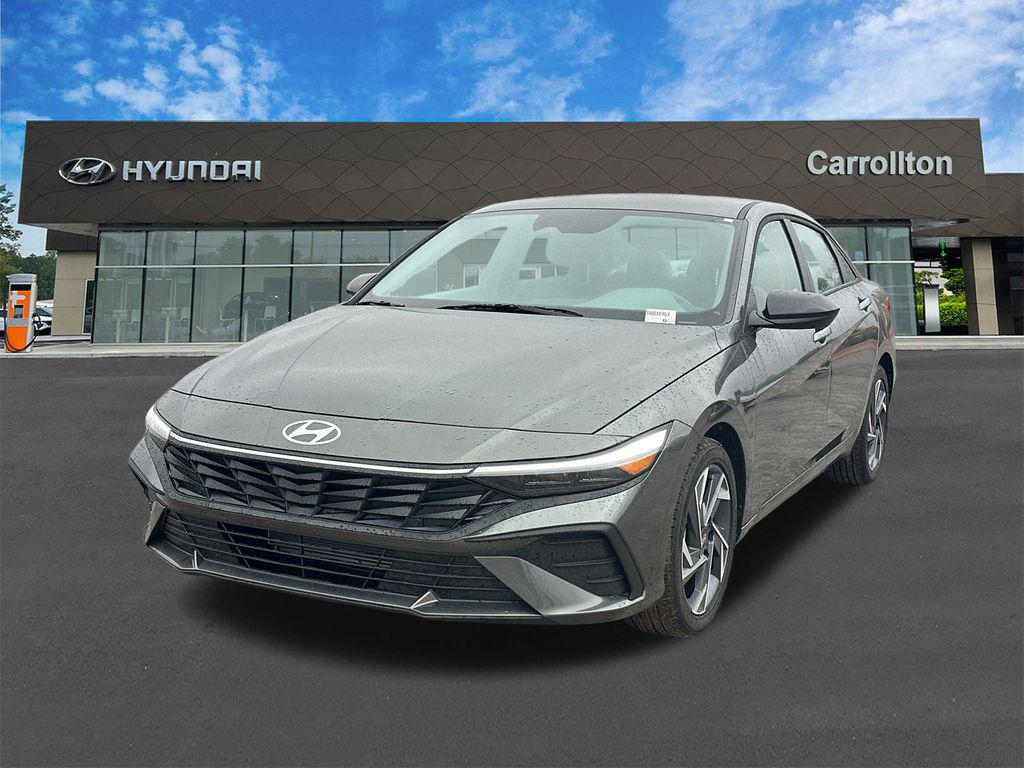 2025 Hyundai Elantra SEL's photo