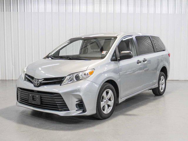 2020 Toyota Sienna L