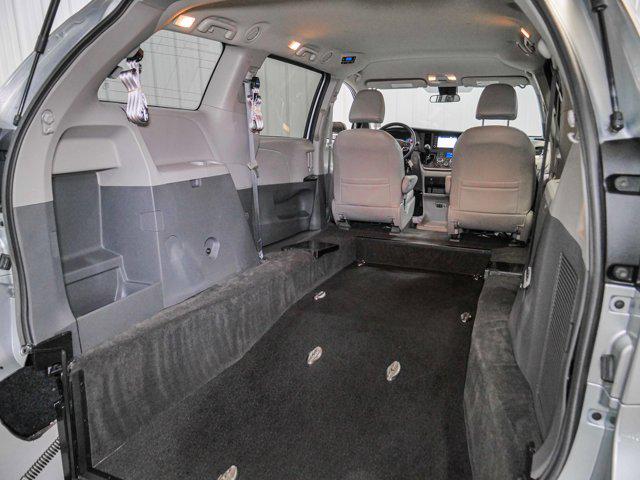 2020 Toyota Sienna L