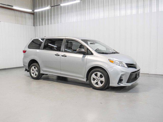 2020 Toyota Sienna L